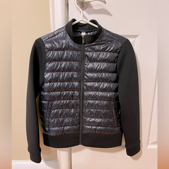 Lole - XS light puff jacket, black - Picture 2 of 5